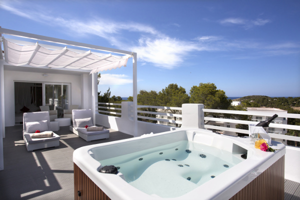 Grupotel Ibiza Beach Resort Gallery Hotels Resorts Junior Suite With Whirlpool